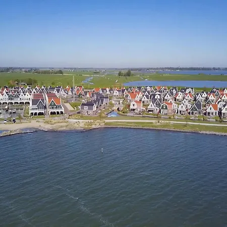 Spacious Near Amsterdam Apartamento
